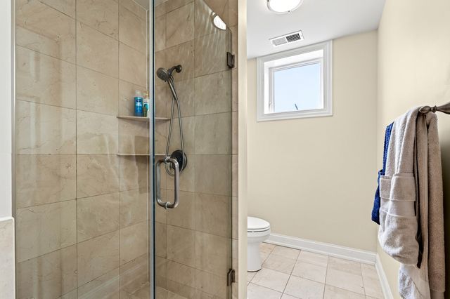 2510 W Irving Park Road 401, Chicago, IL 60618