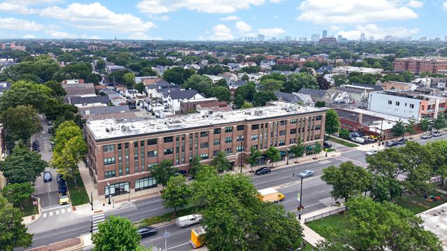 2510 W Irving Park Road 401, Chicago, IL 60618