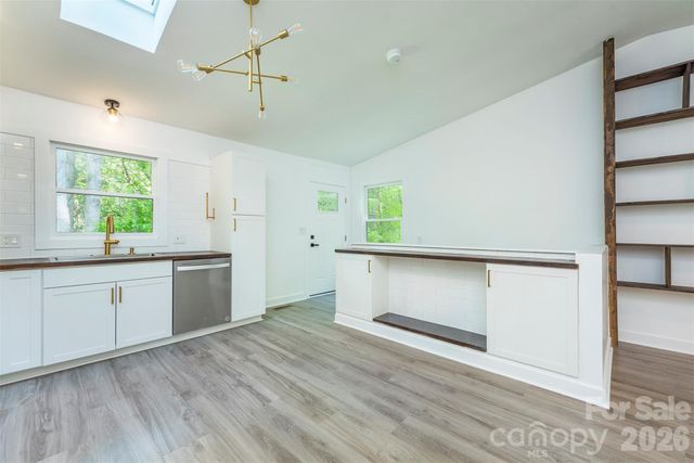 4 Smokey Mountain Drive, Swannanoa, NC 28778