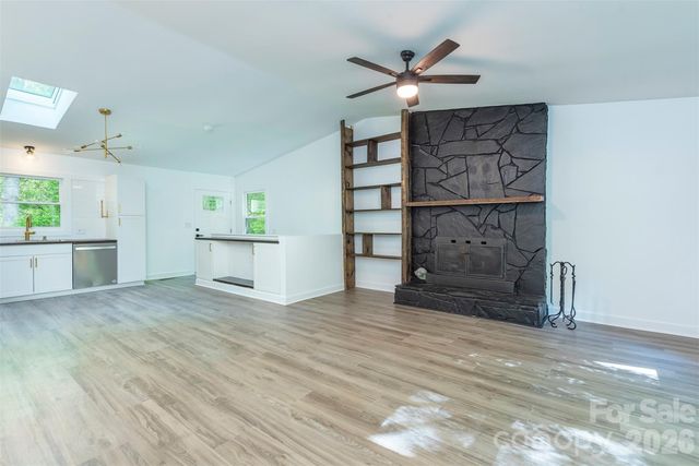 4 Smokey Mountain Drive, Swannanoa, NC 28778