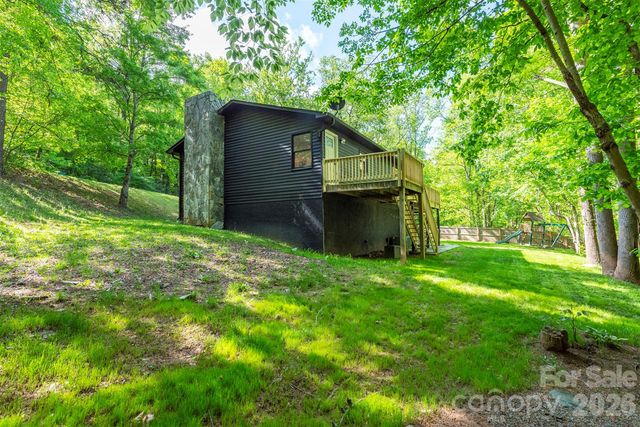 4 Smokey Mountain Drive, Swannanoa, NC 28778