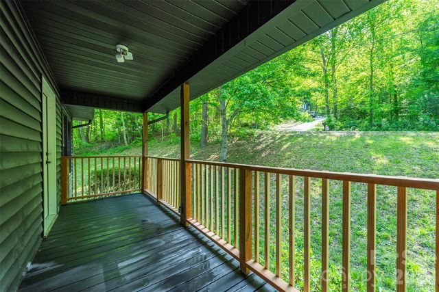 4 Smokey Mountain Drive, Swannanoa, NC 28778