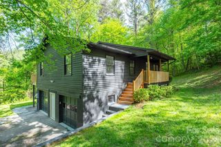 4 Smokey Mountain Drive, Swannanoa, NC 28778