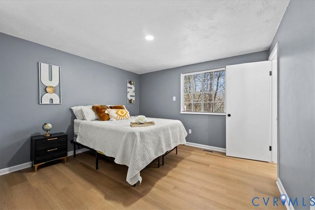 2305 Edenbrook Dr, Henrico, VA 23228