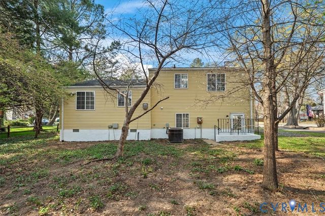 2305 Edenbrook Dr, Henrico, VA 23228