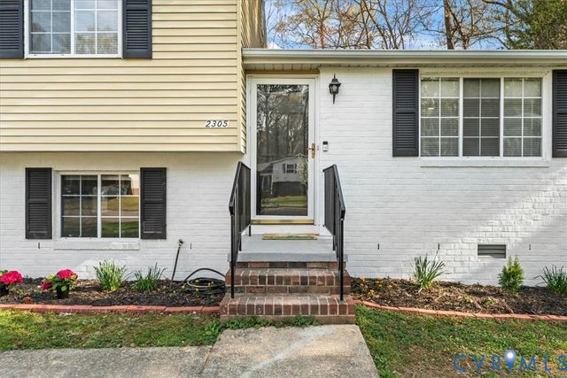 2305 Edenbrook Dr, Henrico, VA 23228
