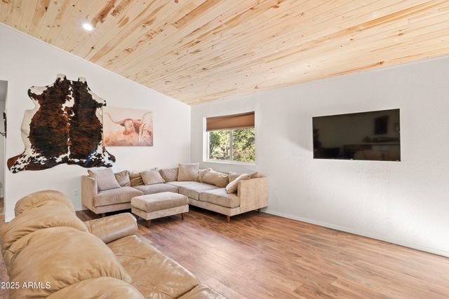 3555 W STAFFORD Road, Kirkland, AZ 86332