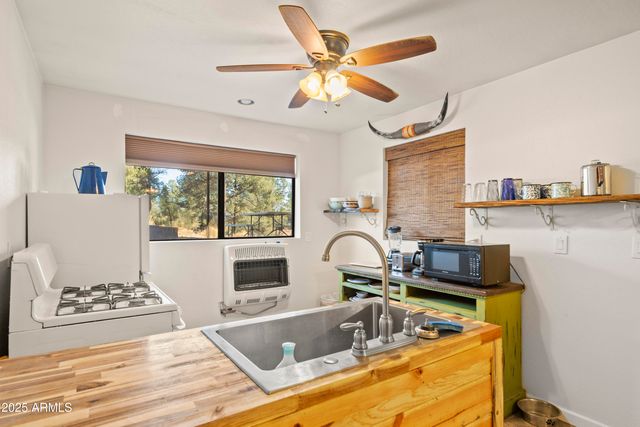 3555 W STAFFORD Road, Kirkland, AZ 86332