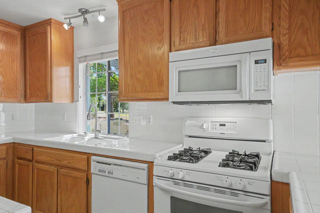 3484 Priscilla Ct, Valley Springs, CA 95252