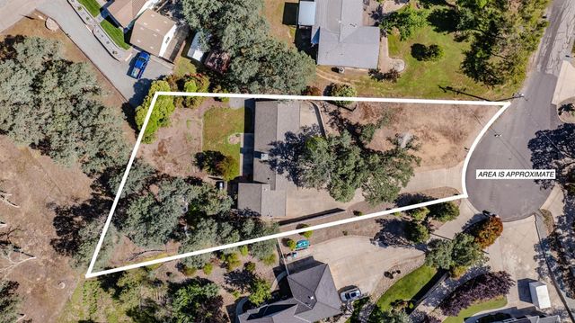 3484 Priscilla Ct, Valley Springs, CA 95252