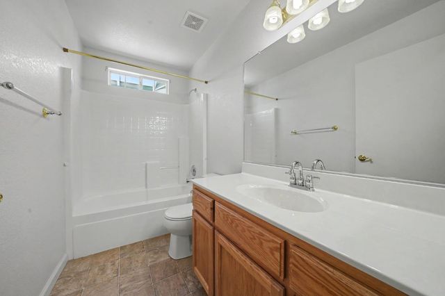 3484 Priscilla Ct, Valley Springs, CA 95252