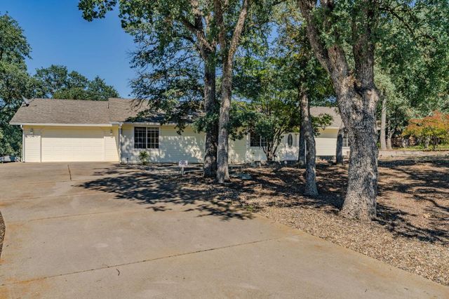 3484 Priscilla Ct, Valley Springs, CA 95252