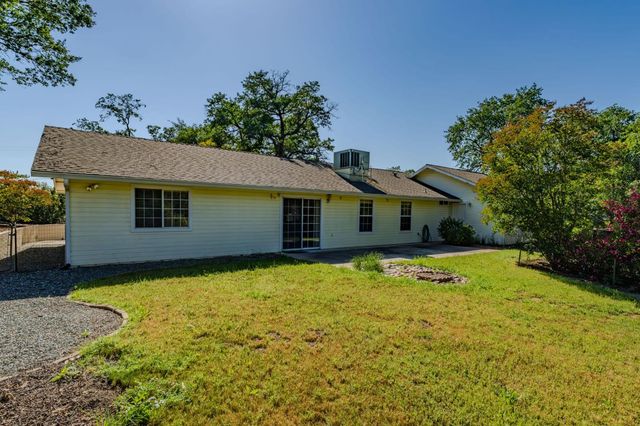 3484 Priscilla Ct, Valley Springs, CA 95252