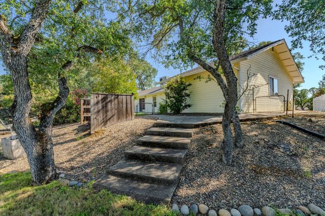 3484 Priscilla Ct, Valley Springs, CA 95252