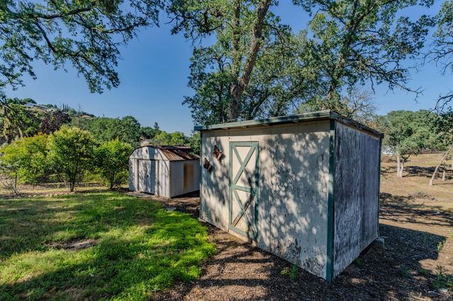 3484 Priscilla Ct, Valley Springs, CA 95252