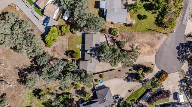 3484 Priscilla Ct, Valley Springs, CA 95252
