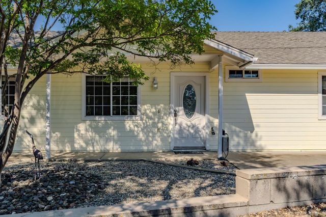 3484 Priscilla Ct, Valley Springs, CA 95252