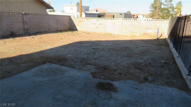 5844 Willard Street, Las Vegas, NV 89122