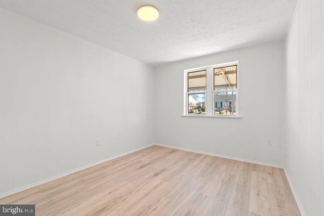 1412 HOUGHTON RD, Glen Burnie, MD 21061