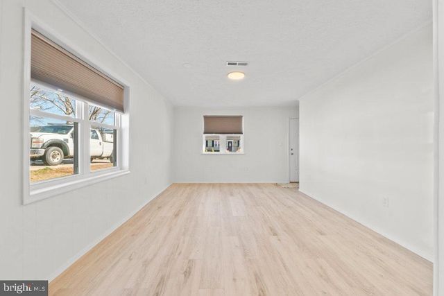 1412 HOUGHTON RD, Glen Burnie, MD 21061