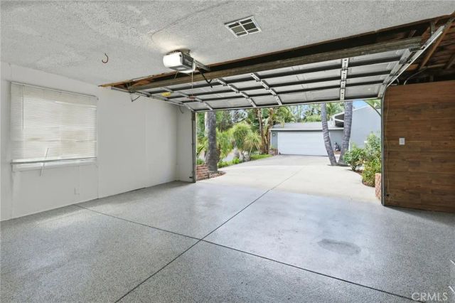 5027 Rigoletto Street, Woodland Hills, CA 91364