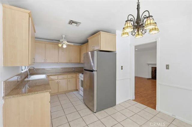5027 Rigoletto Street, Woodland Hills, CA 91364