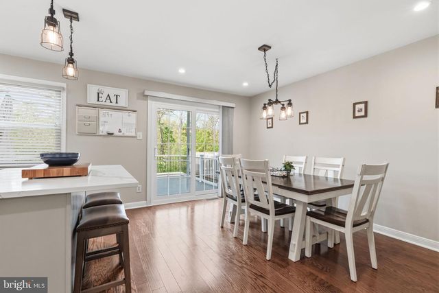 320 BIRCH DR, Lafayette Hill, PA 19444