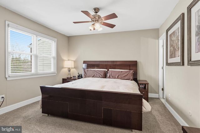 320 BIRCH DR, Lafayette Hill, PA 19444