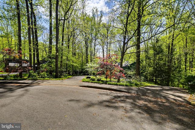 11113 SWANSFIELD RD, Columbia, MD 21044