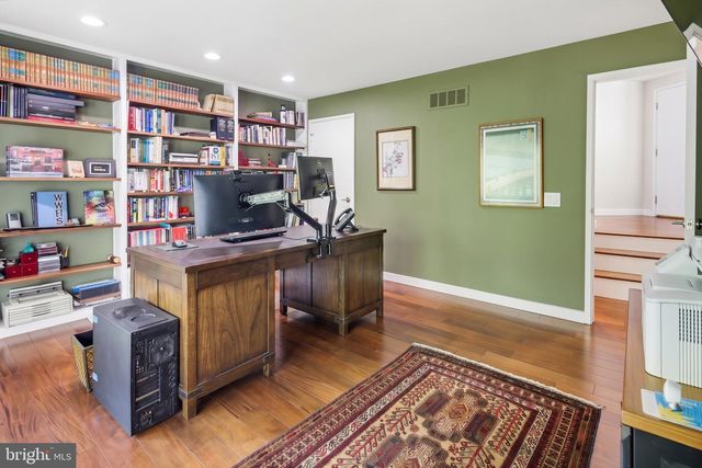 11113 SWANSFIELD RD, Columbia, MD 21044
