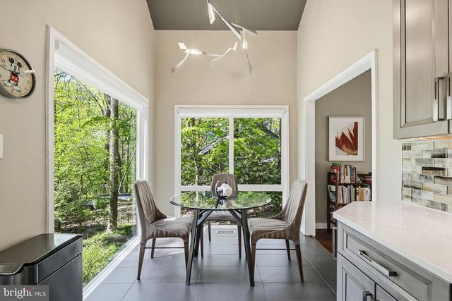11113 SWANSFIELD RD, Columbia, MD 21044
