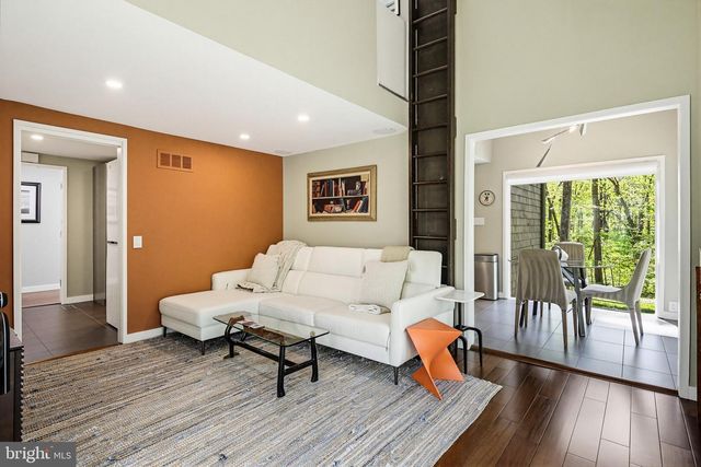 11113 SWANSFIELD RD, Columbia, MD 21044