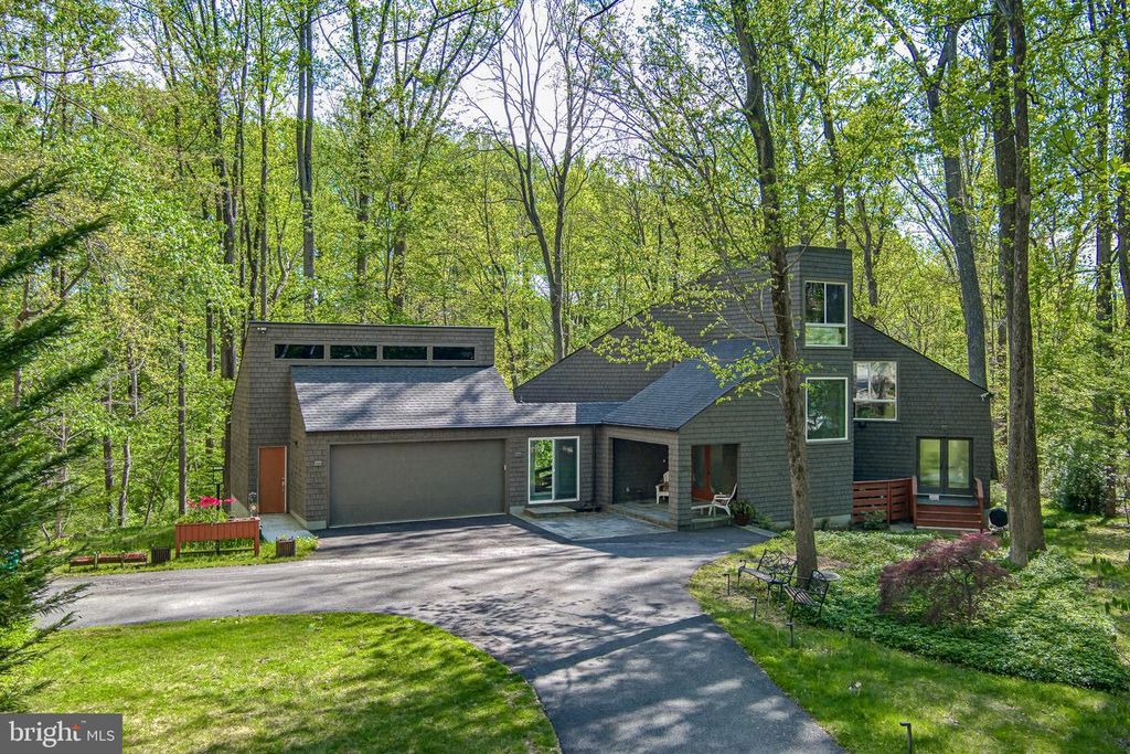 11113 SWANSFIELD RD, Columbia, MD 21044