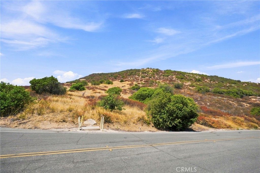8 Via Vista Grande, Murrieta, CA 92562 — photo 2