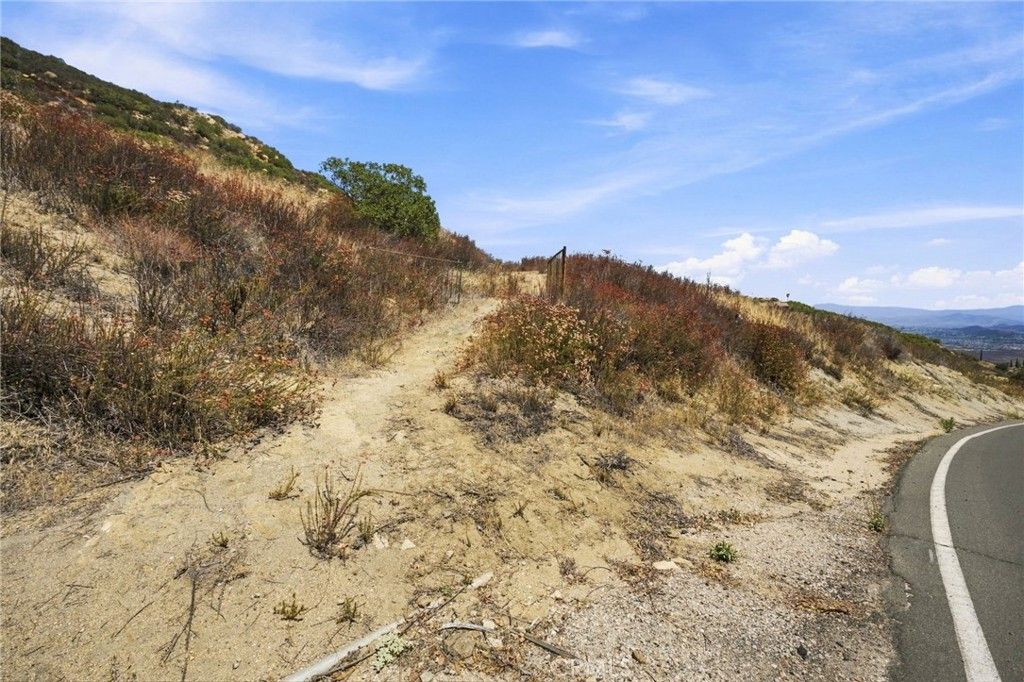 8 Via Vista Grande, Murrieta, CA 92562 — photo 3