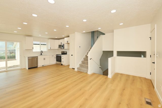 3972 S 7105 W, West Valley City, UT 84128