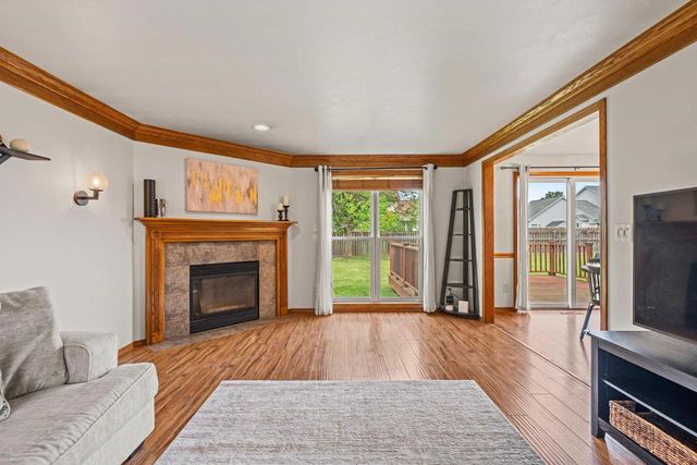W6832 BASSWOOD LANE, Appleton, WI 54915