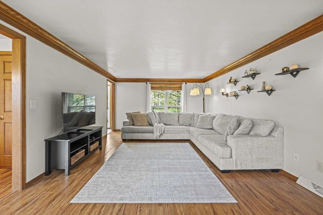 W6832 BASSWOOD LANE, Appleton, WI 54915