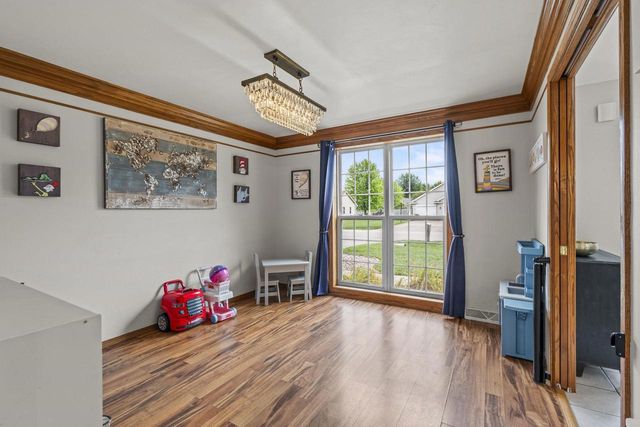 W6832 BASSWOOD LANE, Appleton, WI 54915