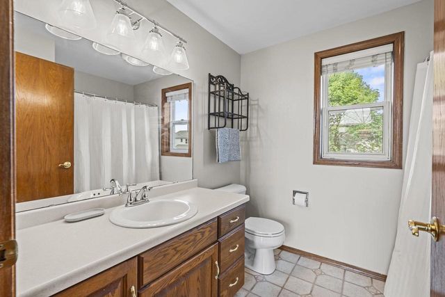 W6832 BASSWOOD LANE, Appleton, WI 54915