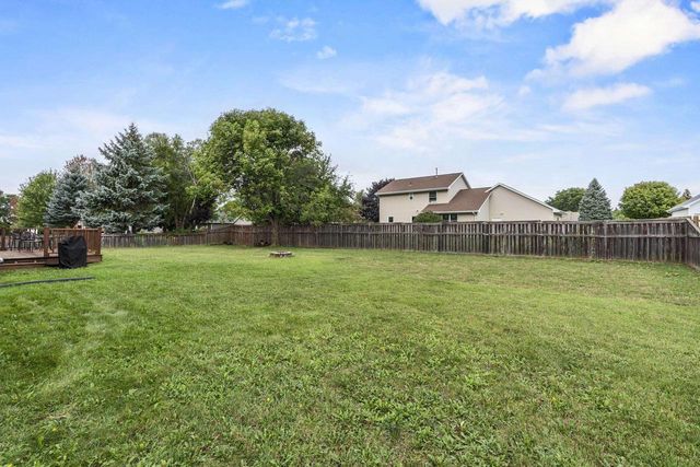 W6832 BASSWOOD LANE, Appleton, WI 54915