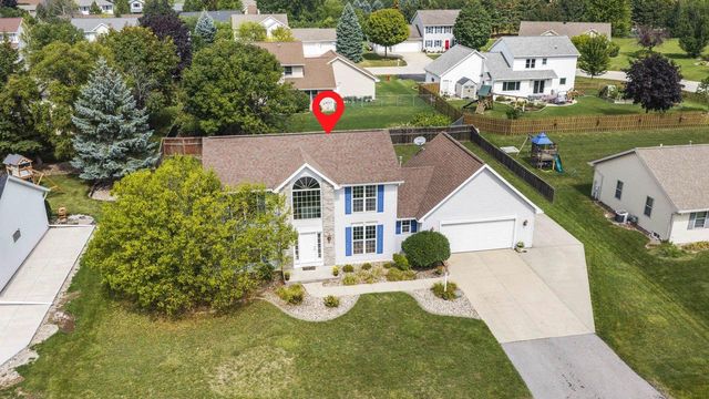 W6832 BASSWOOD LANE, Appleton, WI 54915