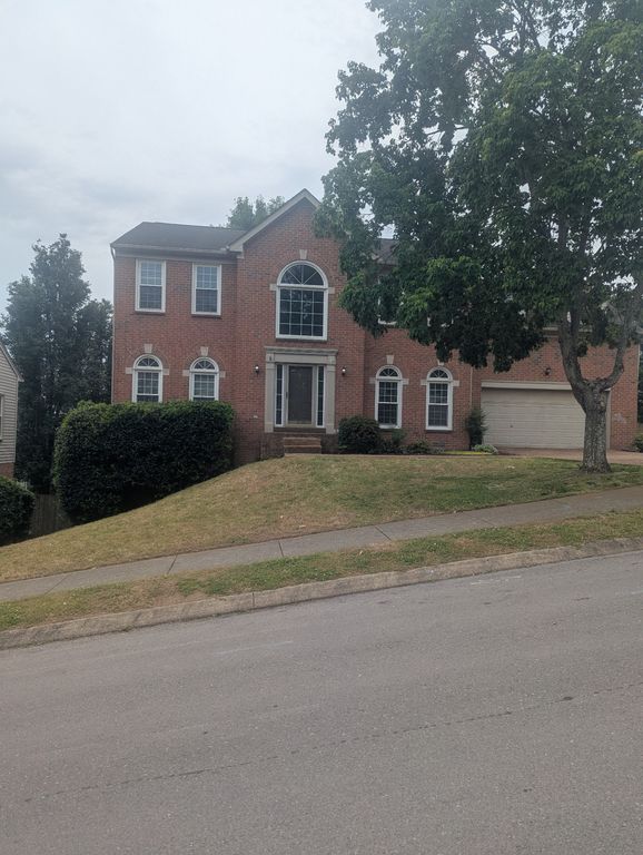 1301 Buckingham Cir, Franklin, TN 37064
