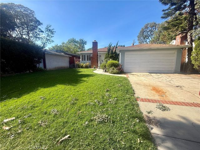 10851 Woodbine Street, Los Angeles, CA 90034