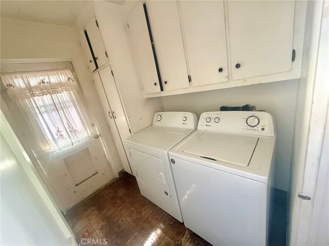 10851 Woodbine Street, Los Angeles, CA 90034