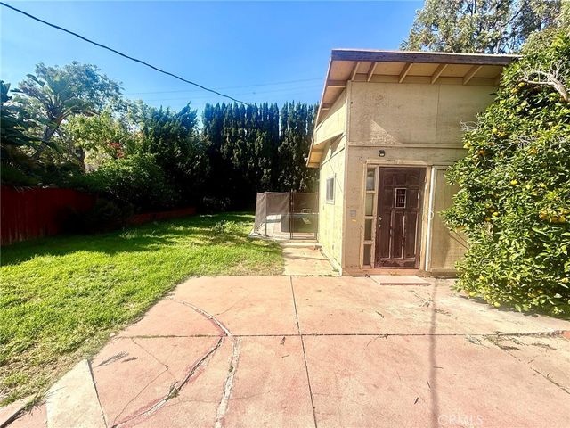 10851 Woodbine Street, Los Angeles, CA 90034
