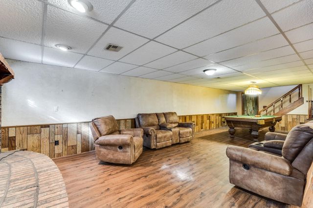 8100 S Hillside, Haysville, KS 67060