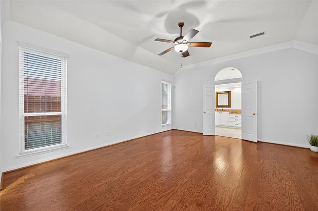 151 W Coldbrook Circle, Spring, TX 77381
