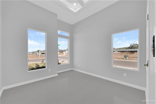 8110 N 49th Lane, Mcallen, TX 78504