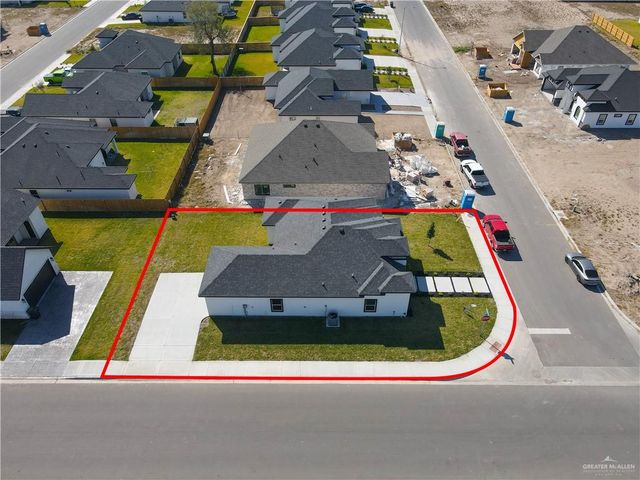 8110 N 49th Lane, Mcallen, TX 78504